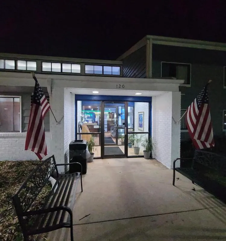 Belgium Inn & Suites hotel hero