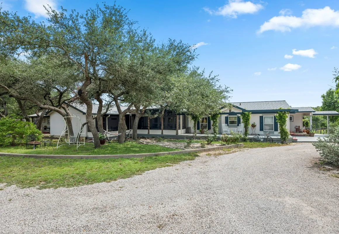 BellaVida B&B and Retreat hotel hero