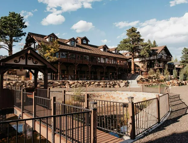 The Landing at Estes Park - Riverside Retreat hotel detail image 3