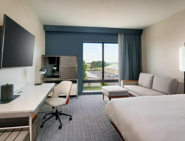 Courtyard by Marriott Ames hotel detail image 4