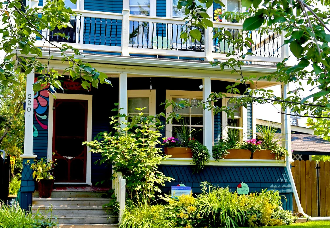 River Wynde Executive B&B hotel hero