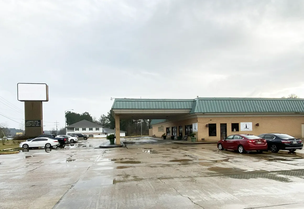 Landmark Hotel hotel hero