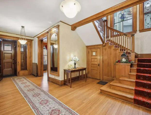 Historic District B&B hotel detail image 3