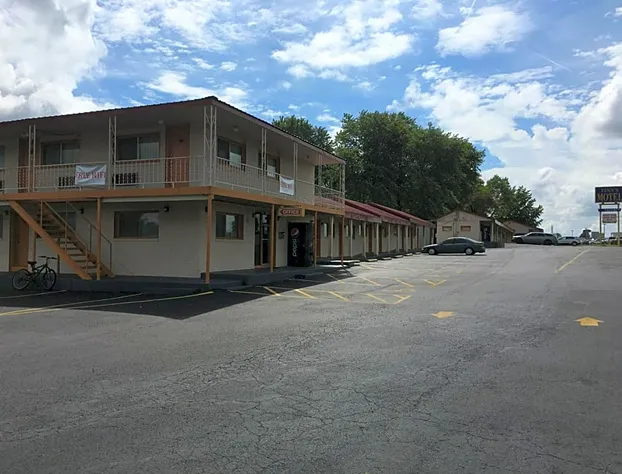 Finns Motel hotel detail image 1