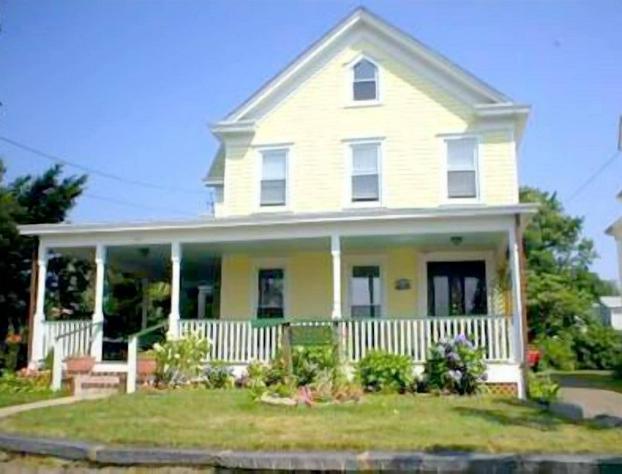 Stirling House Bed & Breakfast hotel detail image 4