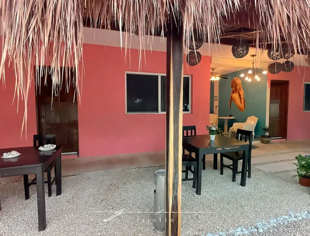 El Mirador hotel detail image 1