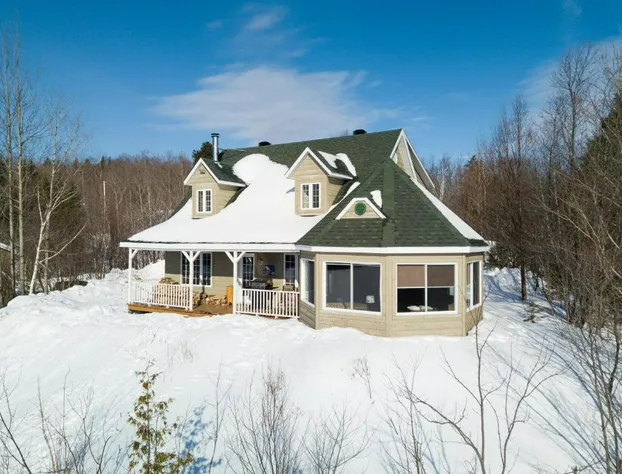 Pourvoirie du Lac Blanc hotel detail image 1