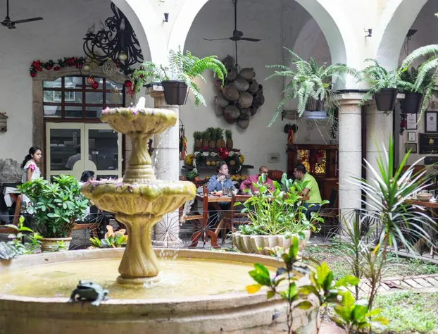 El Mesón del Marqués hotel detail image 4