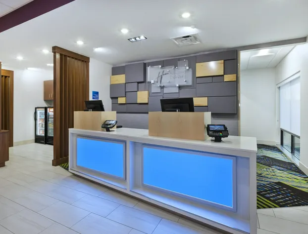 Holiday Inn Express & Suites Painesville - Concord by IHG hotel detail image 3