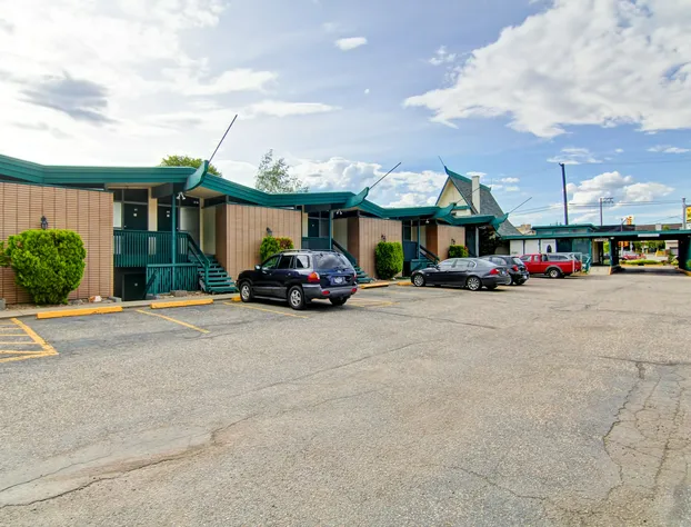 Tiki Village hotel detail image 1