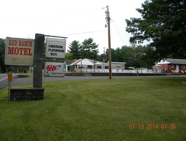 Red Ranch Motel hotel detail image 1