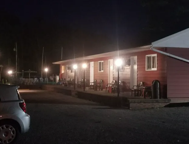 Red Ranch Motel hotel detail image 2