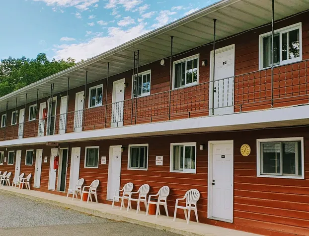 Red Ranch Motel hotel detail image 3