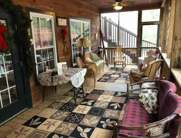 Long Mountain Lodge hotel detail image 4