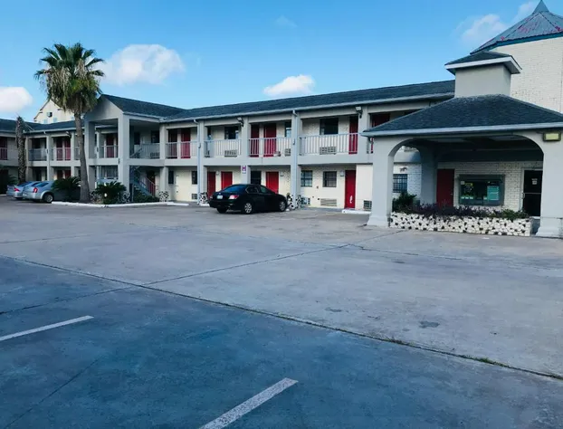 Summit Inn - Houston Medical Center hotel detail image 3