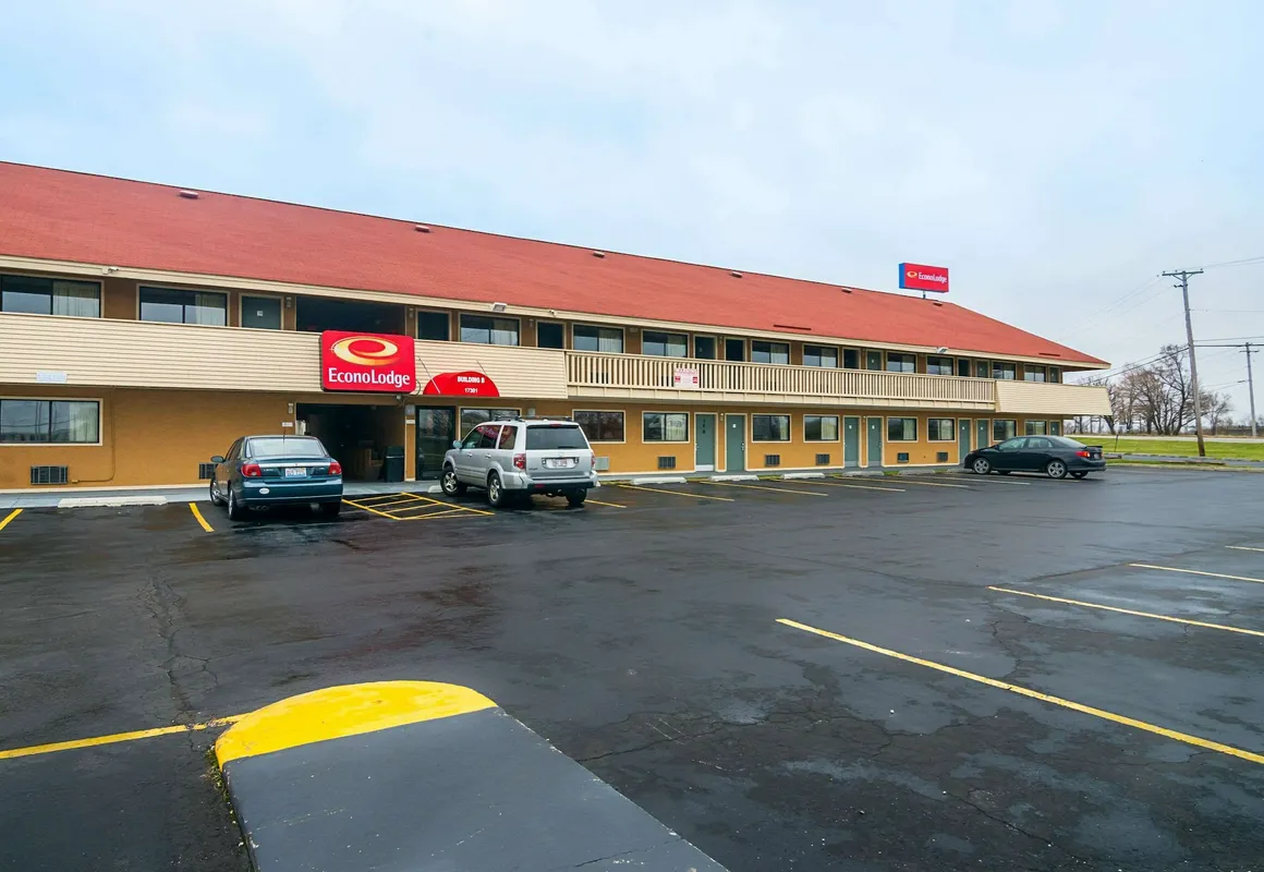 Econo Lodge South Holland - Chicago Southland hotel hero