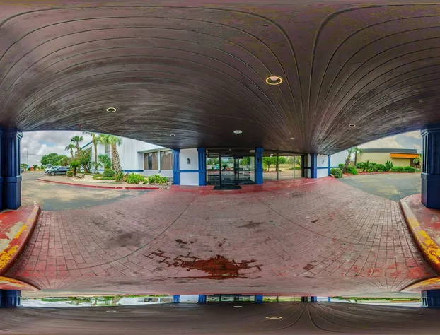 Clarion Pointe Lake Jackson - Clute hotel detail image 2