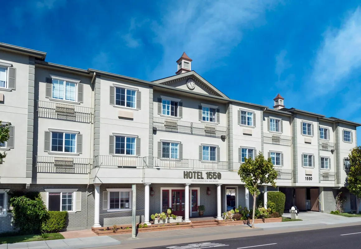 Hotel 1550 hotel hero