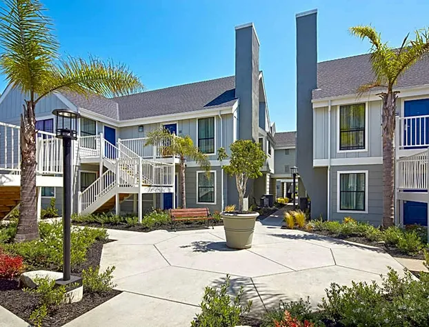 Residence Inn by Marriott Manhattan Beach hotel detail image 1