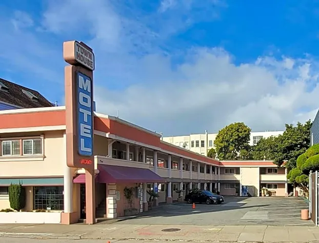 Townhouse Motel hotel detail image 1