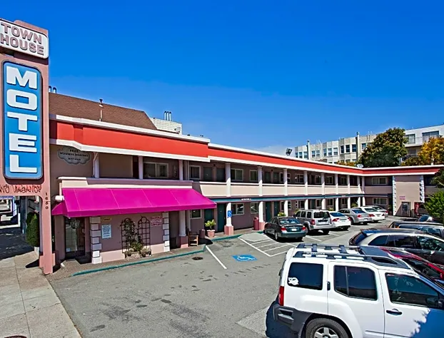 Townhouse Motel hotel detail image 2