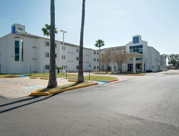 Studio 6 Brownsville, TX hotel detail image 3