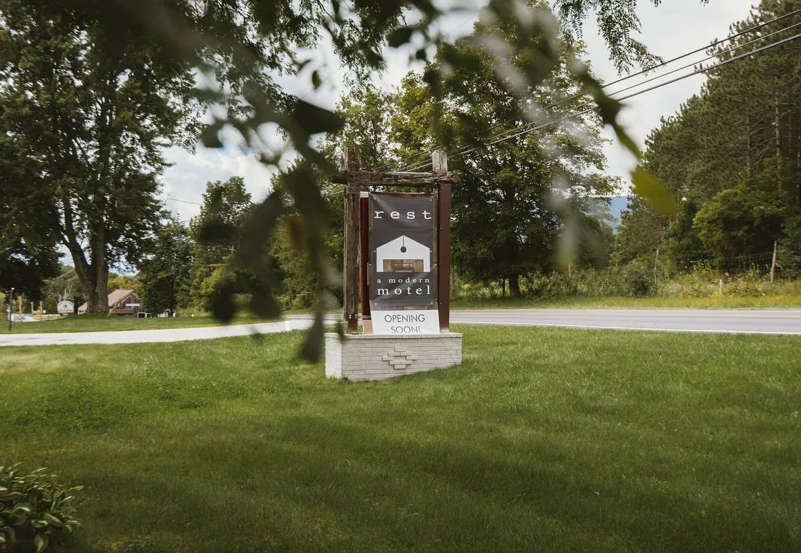 Rest - a Modern Motel hotel hero