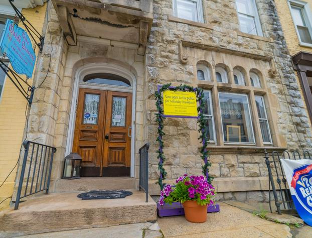 The Maid's Quarters Bed Breakfast & Tearoom hotel detail image 1