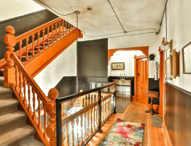 The West House hotel detail image 3