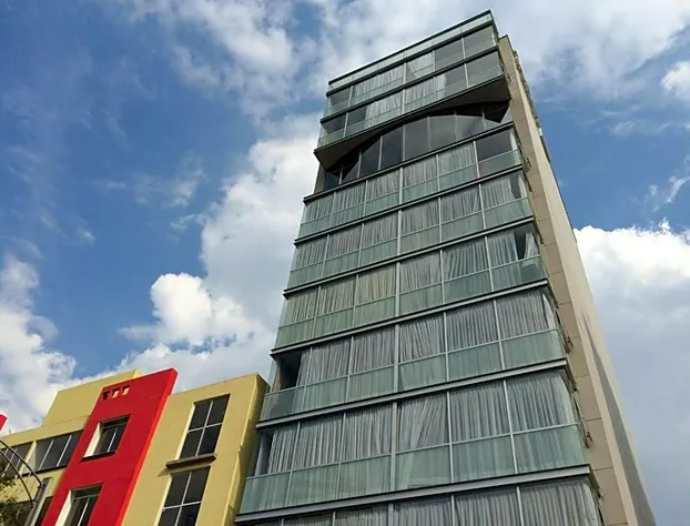 Hotel Block Suites hotel detail image 2