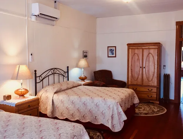 Historic Downtown Capitol Hotel Vacation Suites hotel detail image 3