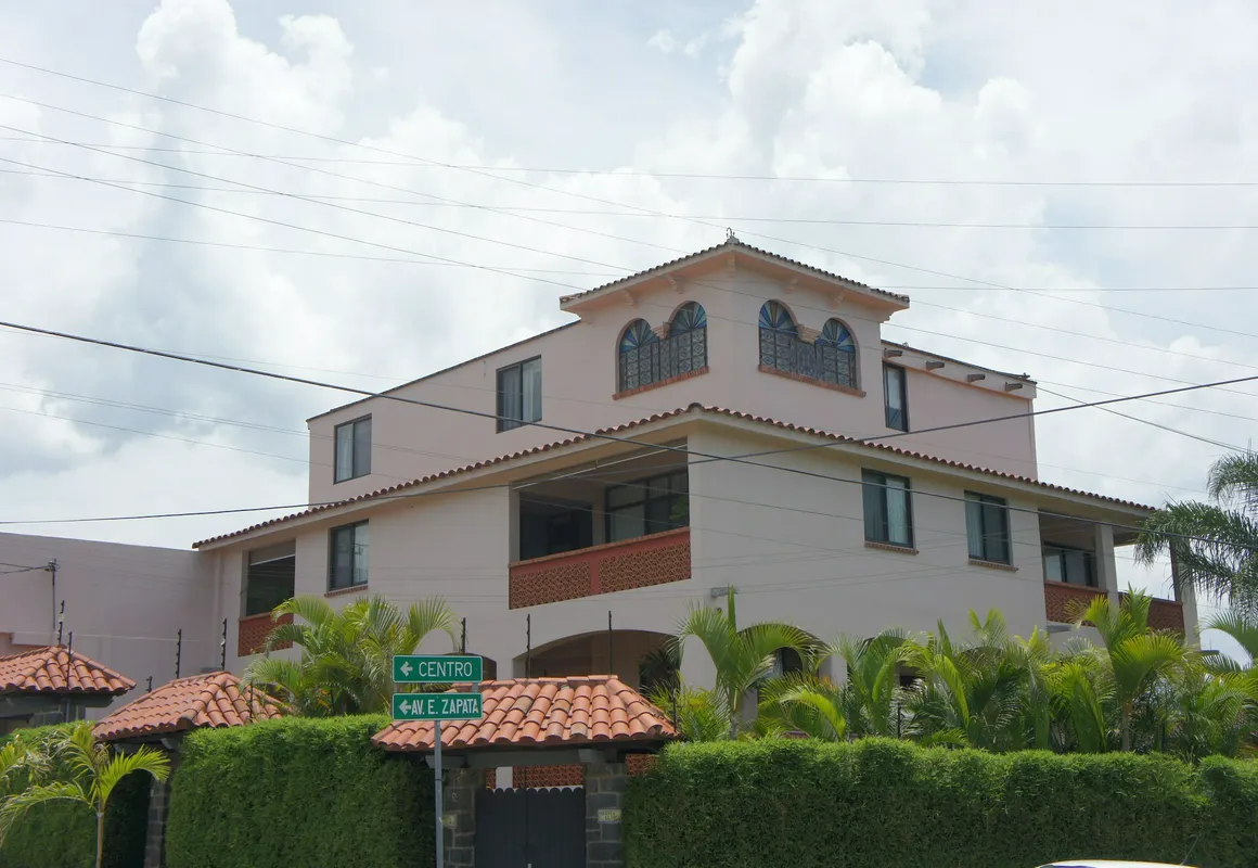 Quinta Elvira hotel hero