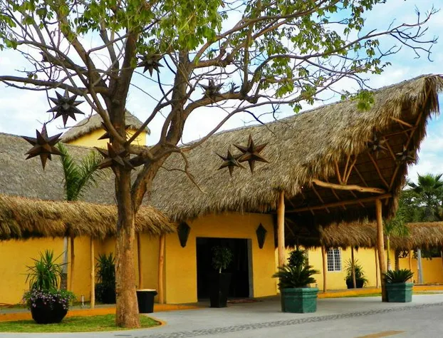 Zar Manzanillo hotel detail image 1