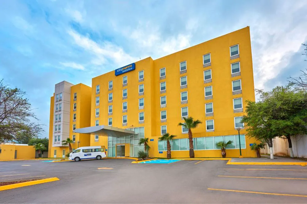 City Express by Marriott Saltillo Sur hotel hero