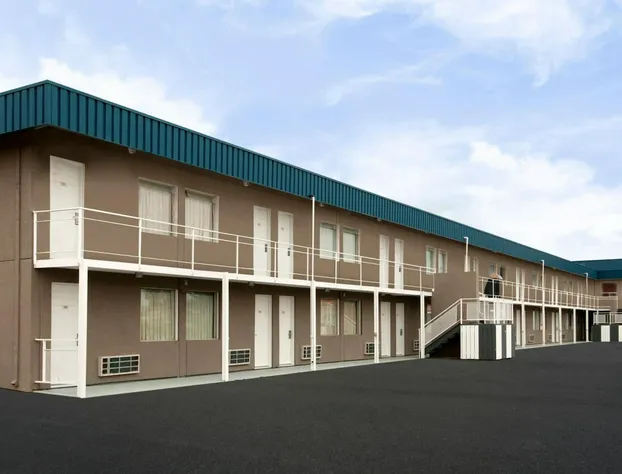 Skyview Swift Current hotel detail image 2