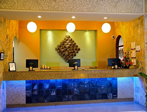 Binniguenda Huatulco & Beach Club hotel detail image 1