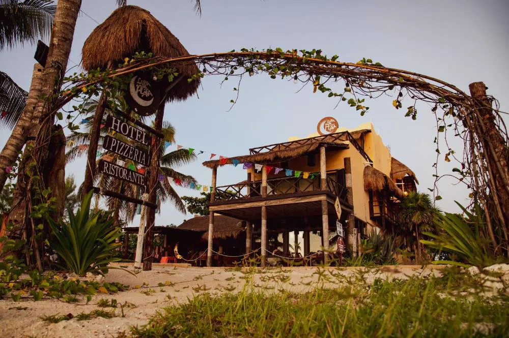 Hotel Luna de Plata hotel hero