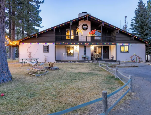 THE Ranch House #1998 hotel detail image 1