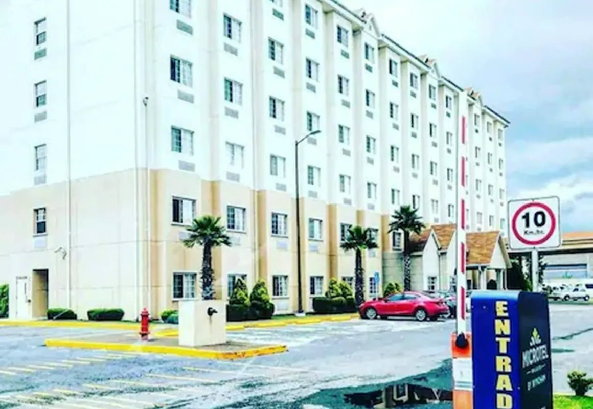 Microtel Inn & Suites by Wyndham Toluca hotel hero