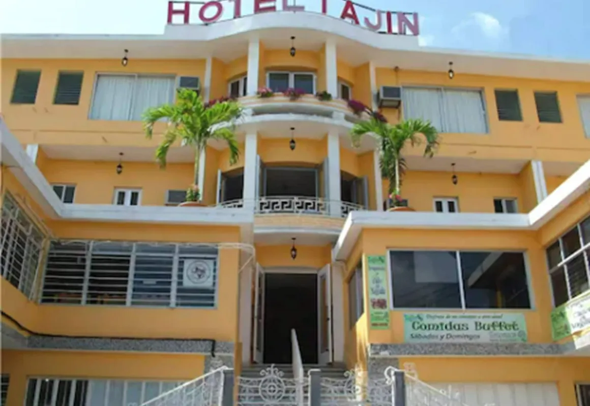 Hotel Tajín hotel hero
