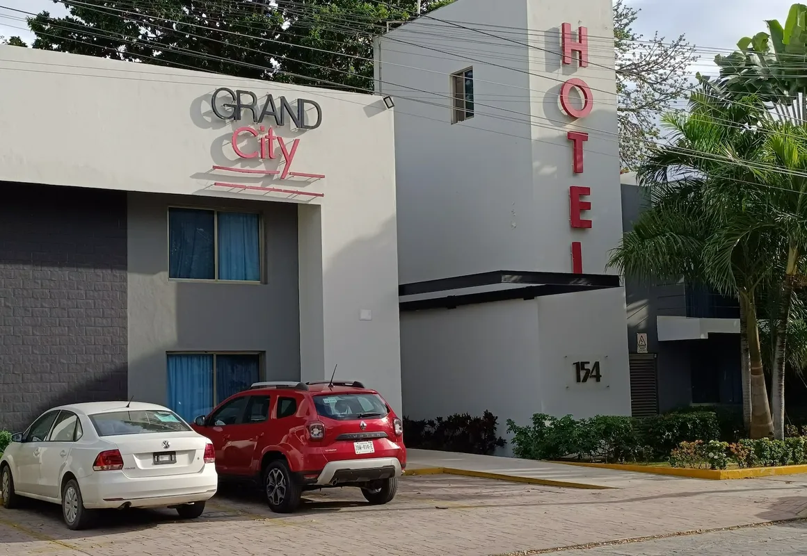 Grand City Hotel Cancun - Near Market 28 hotel hero