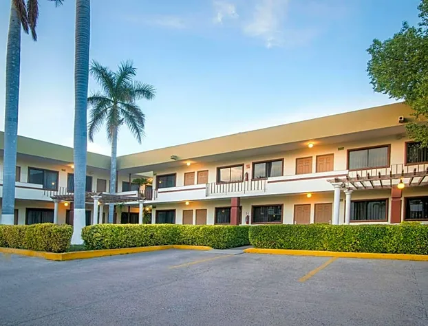 Quality Inn Ciudad Obregon hotel detail image 1