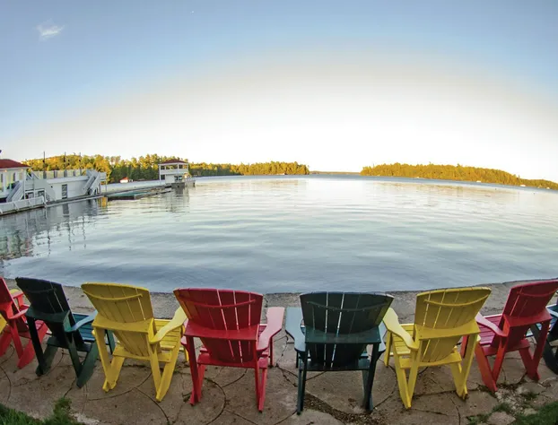Clevelands House Resort Muskoka hotel detail image 2