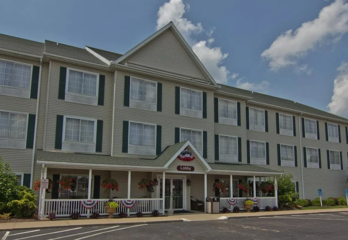 Coshocton Village Inn and Suites hotel hero