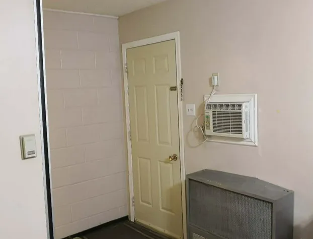 Rainbow Motor Inn hotel detail image 1