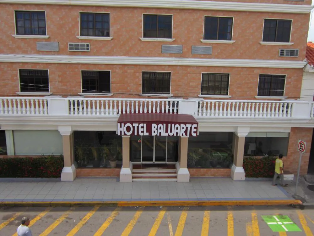 Hotel Baluarte hotel hero