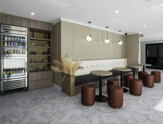 voco Niagara Falls - The Cadence by IHG hotel detail image 2