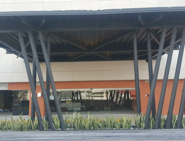 Courtyard Mexico City Vallejo hotel detail image 1