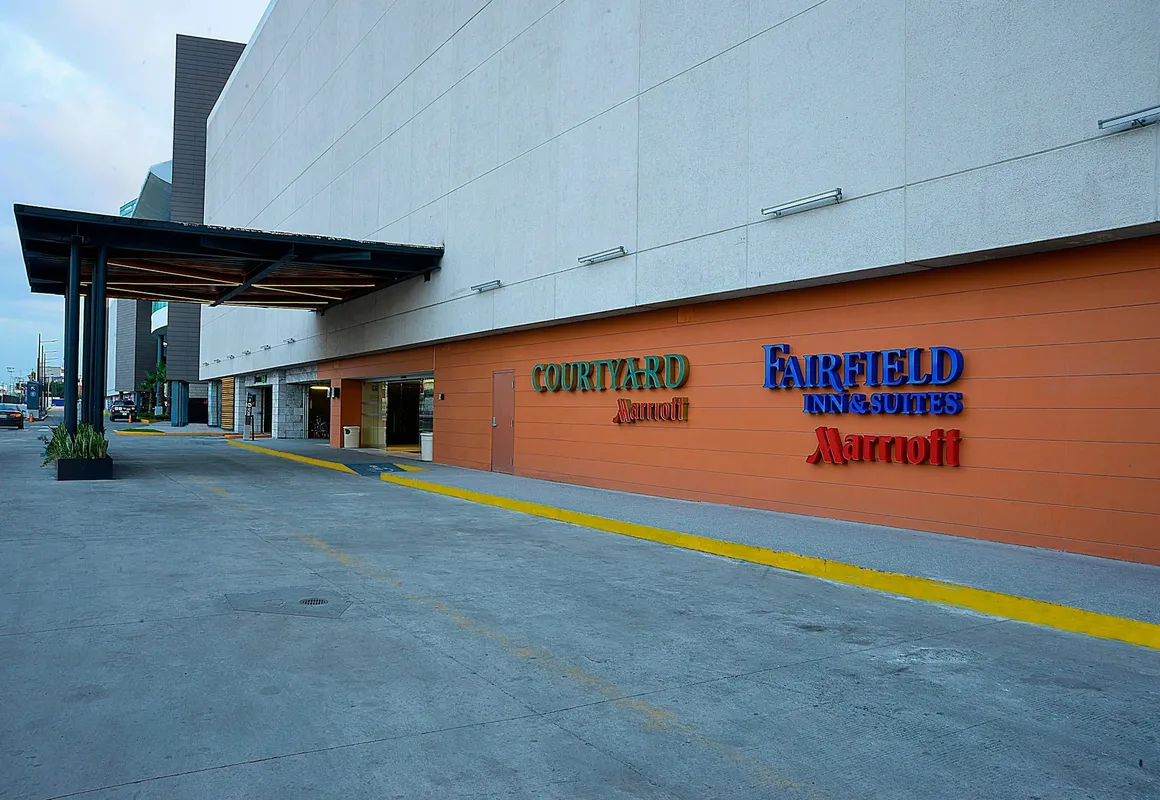 Courtyard Mexico City Vallejo hotel hero