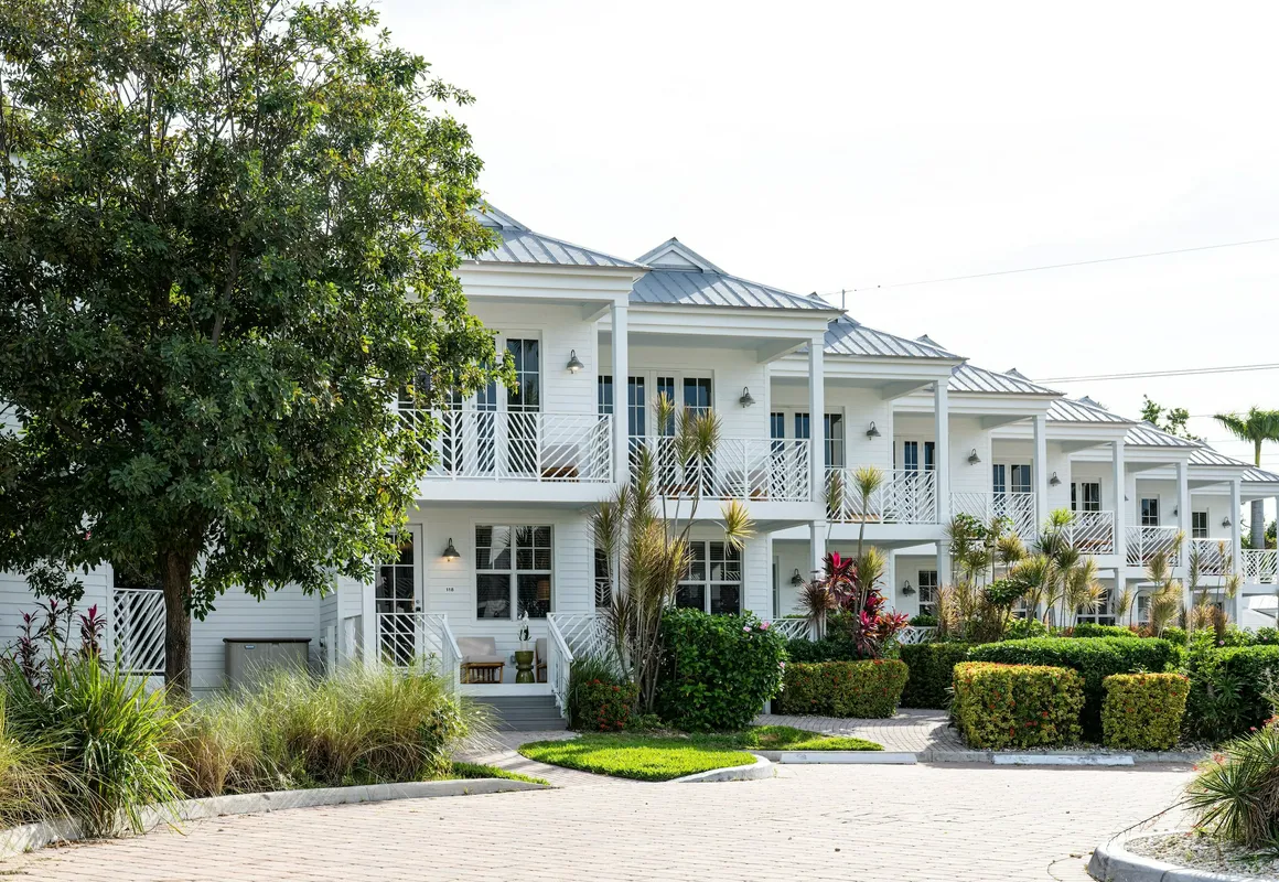 Bayside Villas by Islander Resort hotel hero